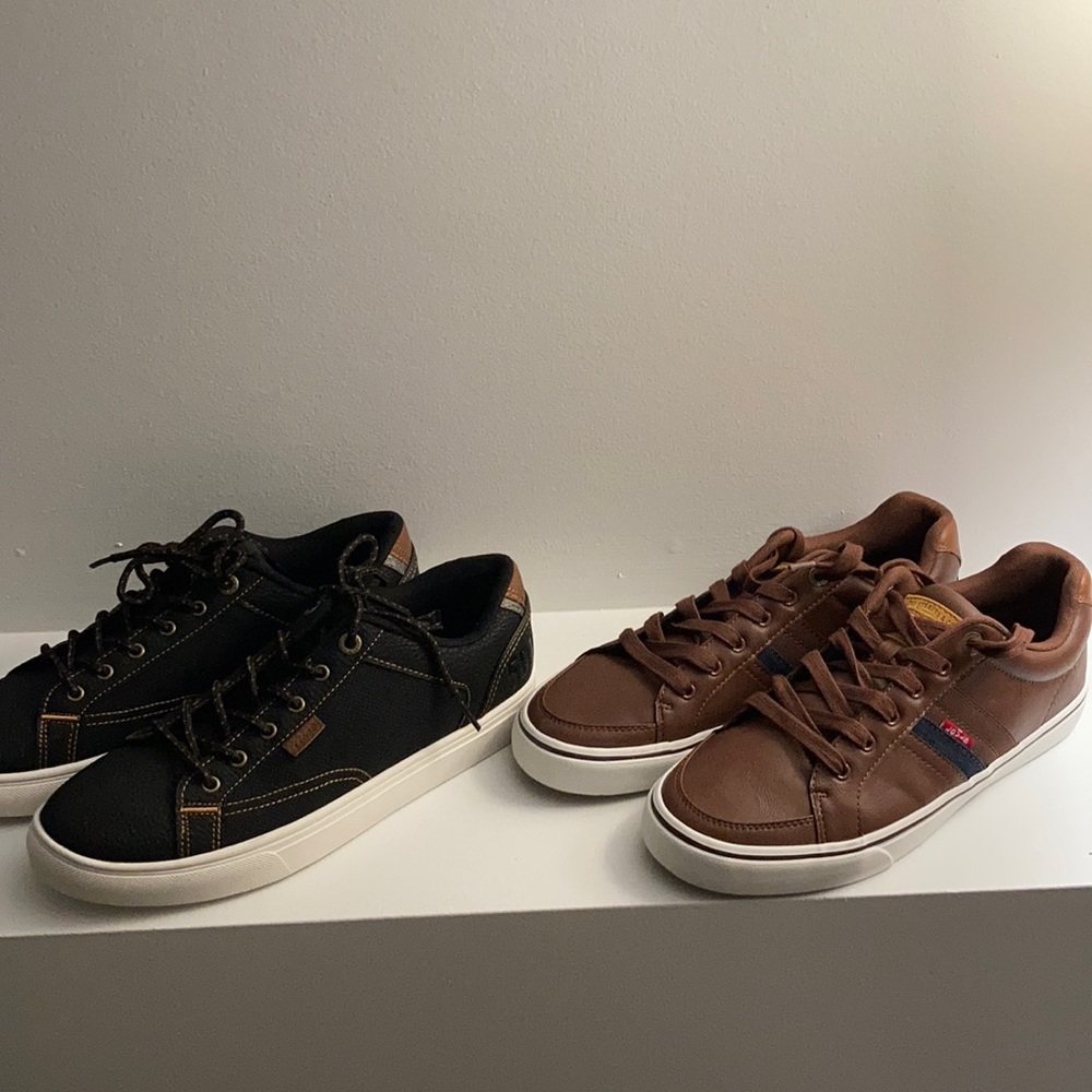 2 pairs of Levi’s leather shoes